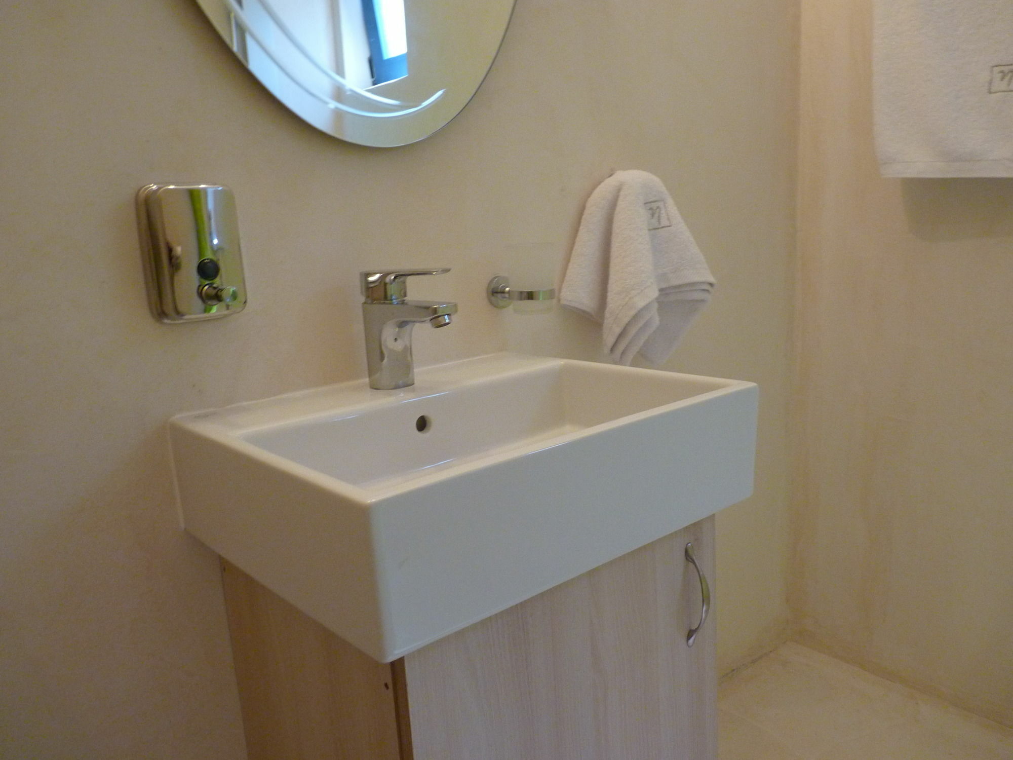 Ilianthos Apartments & Studios Mikros Gialos Eksteriør bilde